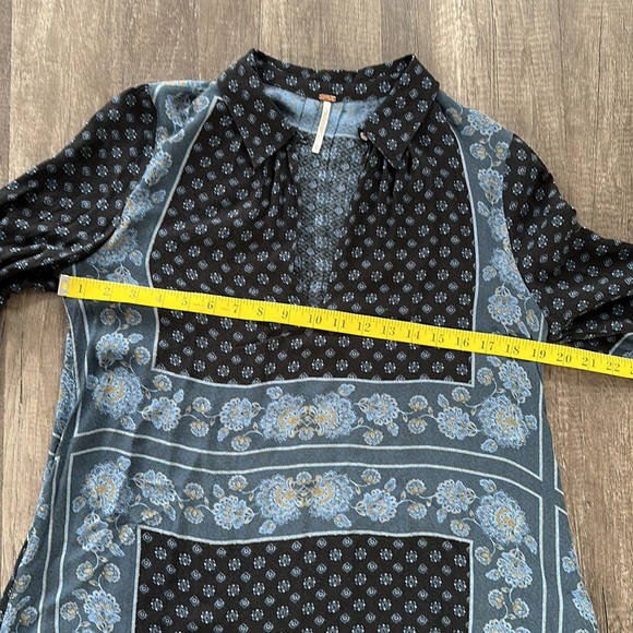 Free People blue floral boho tunic dress long sleeve size XS - Picture 14 of 16